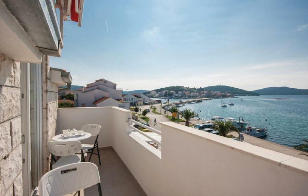 Apartmani Riva Rogoznica  Exterior foto
